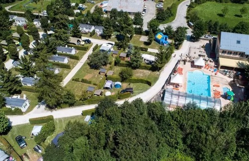 Le Bourg-d'Oisans House | Campsite Le Château de Rochetaillé * - Mobil home Comfort - 3 bedrooms 6 people