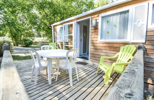 Saint-Leu-dEsserent House | Campsite Le Pré des Moines * - Mobil-home LAURIER + 3 bedrooms 2 to 8 people - 2 pers. included in the tariff
