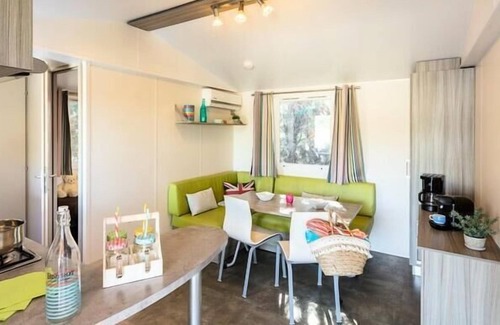 Mirepeisset House | Campsite Le Val de Cesse *** - Mobile home Classic XL 3 rooms 4/6 people Air-conditioned