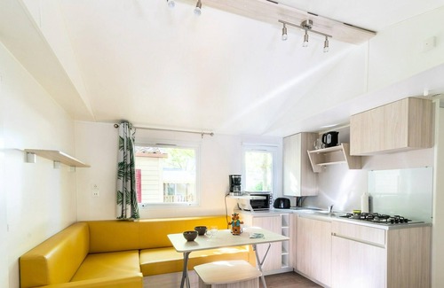 Alrance House | Campsite Les Cantarelles* - Premium Loft 4 Rooms 6 People Air Conditioned - TV