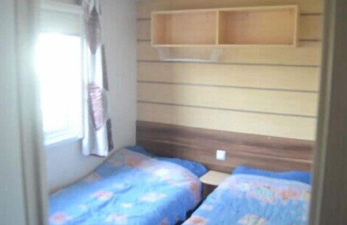 Estang House | Campsite Les Lacs De Courtès*** - Mobile home Grand Confort 4 rooms 6/8 people