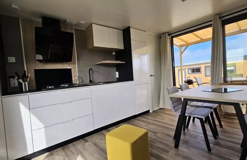 Caro House | Campsite maeva Respire Domaine de Kervallon * - Mobil-Home Elegance 4 Rooms 6 People Air-conditioned + TV