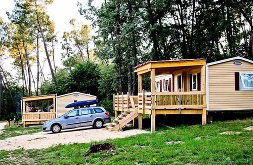 Douville House | Campsite Orpheo Negro *** - Mobile home Comfort 3 Rooms 4 Persons
