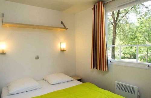 Servies House | Campsite Saint Pierre de Rousieux**** - Very large Mobile Home 4 Rooms 6 People