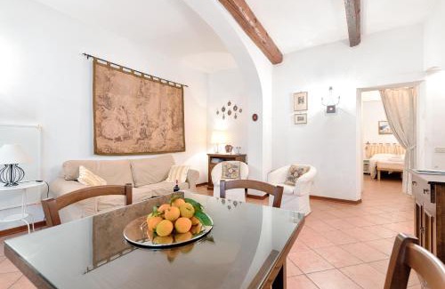 Santo Spirito Apartment | Campuccio 21 by Mmega