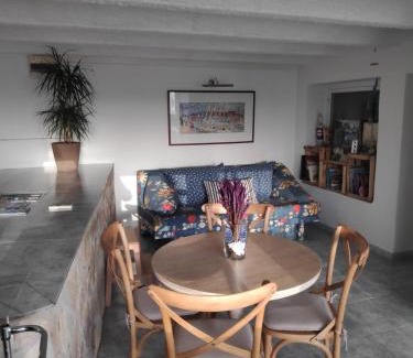Roses Town Center Apartment | Can Blau