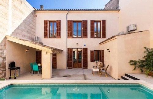 Sineu House | Can Caragol - modern village house with all Comfort