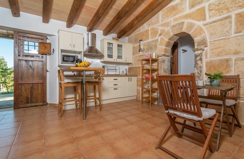Llubi Villa | CAN GREVER - Charming country house with private pool. Ideal for couples.