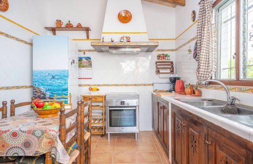 Llubi Villa | Can Pintat (Llubí) - Two Bedroom Villa, Sleeps 4