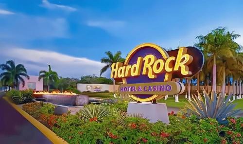 Bavaro Apartment | Cana Rock Star Pool View Whith BBQ