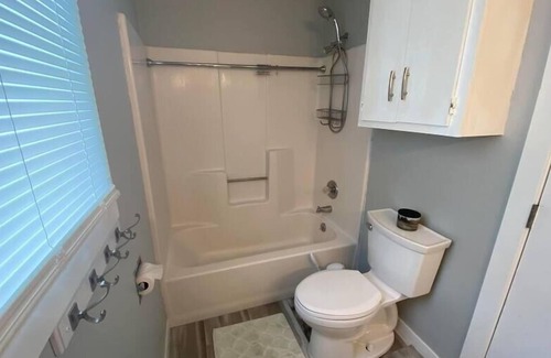 Ashwaubenon House | Canadeo's Cottage- 1 Bedroom Suite, Close to Lambeau! by RedAwning