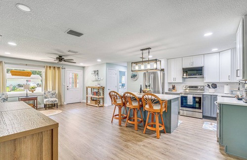 Crystal River House | Canal-Front Outdoor Oasis: Home in Crystal Water