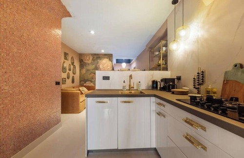 Canal Ring Apartment | Canal house Egelantiersgracht ground floor+garden