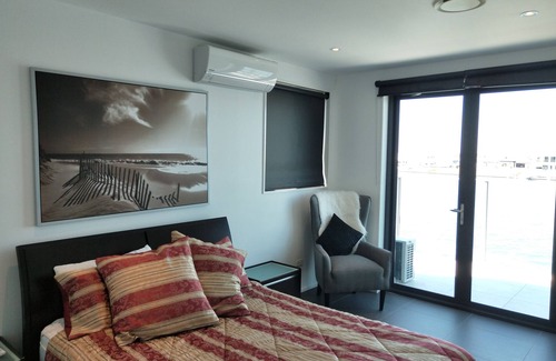 Banksia Beach House | Canal House - Rooftop Entertainer