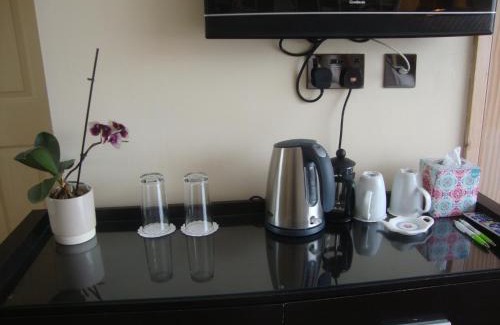 Saxilby Bed & Breakfast | Canal View Bed And Breakfast