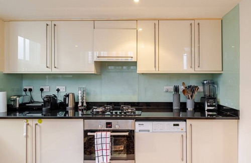 Little Venice Villa | Canal Villa in Little Venice, London - Central London: Canal Villa & Garden