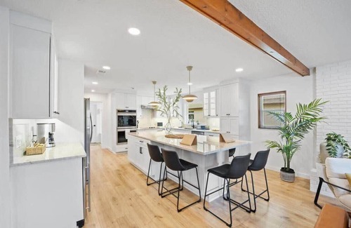 Palm Harbor House | Canalfront w/Pool, Kayaks, Bikes & Boat Access