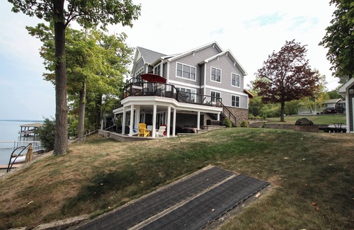 Rushville House | Canandaigua Lake | Beach | Hot Tub | Sleeps 28 | Dock