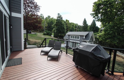 Rushville House | Canandaigua Lake | Beach | Hot Tub | Sleeps 28 | Dock