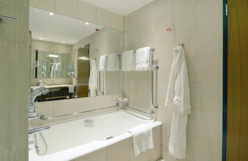 Canary Wharf Hotel | Canary Riverside Plaza Hotel