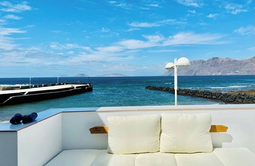 Caleta de Famara Villa | Canaryislandshost I Marino