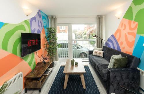 Limehouse Apartment | CanaryWharf Apartments by Sleepy