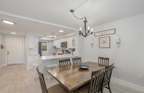 Port Canaveral Apartment | Canaveral Towers Resort-Beach, Surf, Rocket Launches