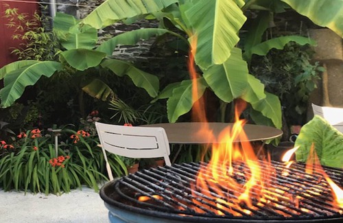 Cancale Cottage | Cancale: fisherman's house on the port of Houle in Cancale