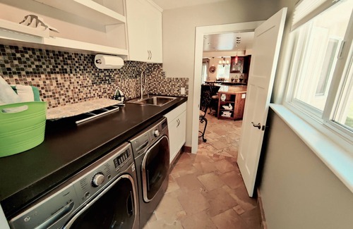 Paso Robles House | Candlewood Creek-Minutes from Downtown Paso Robles - Pool and Pet-Friendly!