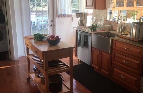 Danbury House | Candlewood Lakefront-Exclusive- Ideal Vacation