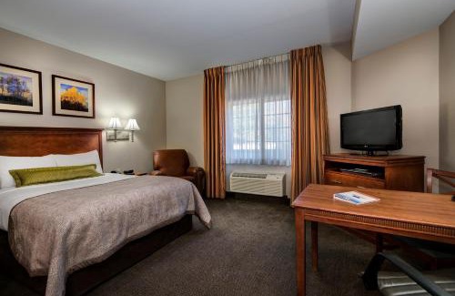 Conway Hotel | Candlewood Suites Conway by IHG
