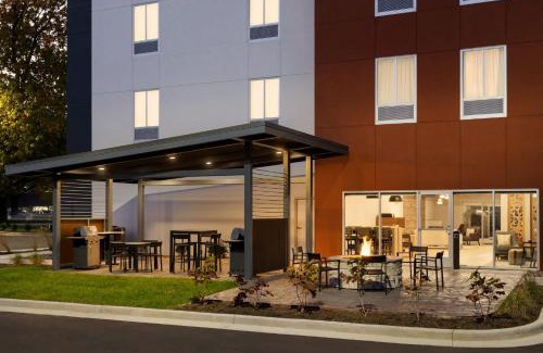 Uptown Hotel | Candlewood Suites West Memphis by IHG