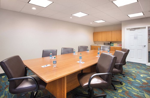 Yuma Hotel | Candlewood Suites Yuma by IHG