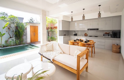 Banjar Semer Villa | Canggu Paradise with Pool and Kitchen Brand NEW