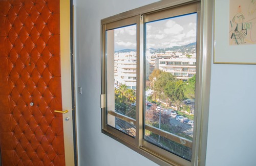 Pointe Croisette Apartment | Cannes Croisette 1 Bedroom Flat On La Croisette, Garage, 7th Floor Loggia.