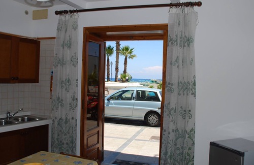 Canneto Apartment | canneto beach lipari