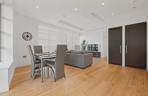 Canning Town Apartment | Canning Town 2 Bed Cityside