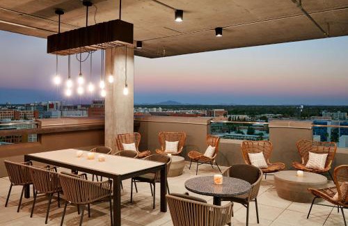Tempe Hotel | Canopy By Hilton Tempe Downtown