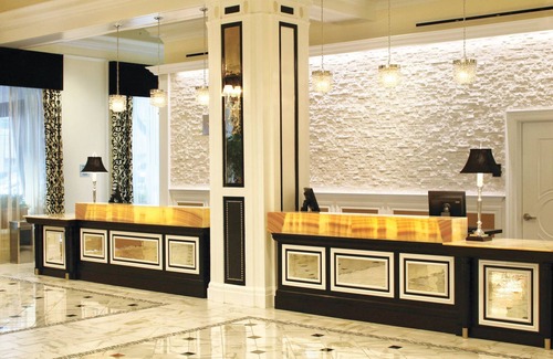 Lower Nob Hill Resort | Canterbury 1 Bdrm DLX Condo Near Union Square