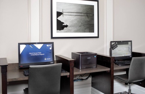 Lower Nob Hill Resort | Canterbury 1 Bdrm DLX Condo Near Union Square