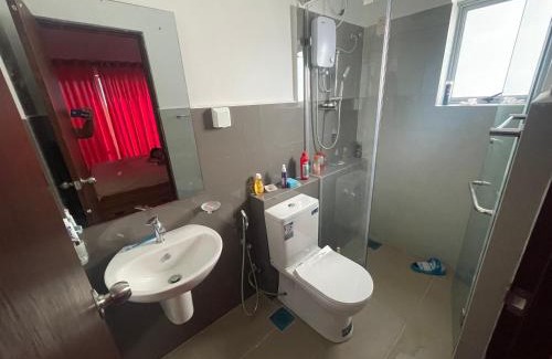 Polgasowita Apartment | Canterbury Gardens Apartment by Blue Rose