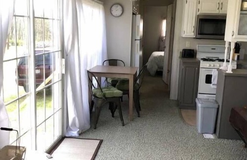 Oxford Cabin | Canterbury - Sleeps 3