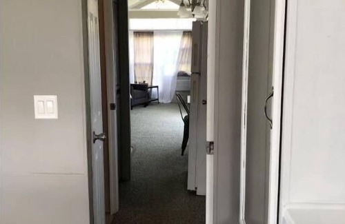 Oxford Cabin | Canterbury - Sleeps 3