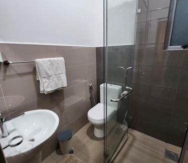 Polgasowita Apartment | Canterbury Vantage