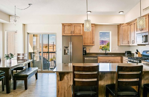 St. George Condo | Canthony's Cottage - PICKLEBALL, Community Pool! Close to trails!