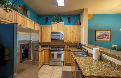 Ruidoso Condo | Cantina Dos - A One Bedroom Condo with Great River Resort Garden View!