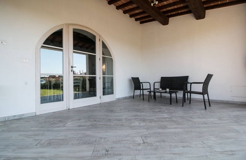 Cecina Apartment | Cantine , two-bedroom terraced house PLUS