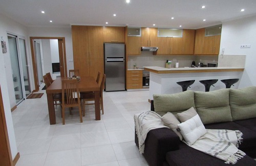 Achadinha House | Cantinho da Ilha - Guest House in Azores