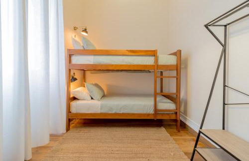 Ponta Delgada House | Canto do Atlantico - City Centre with Air Conditioning, Private Garage and Outdoor Patio