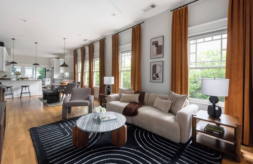 Virginia Highland House | Canvas Haven by Minty Living